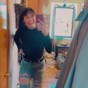 Meet your Posher, Lilly